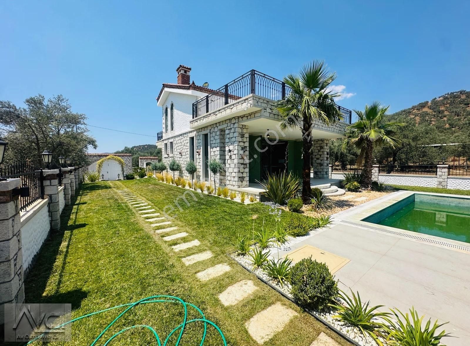 Avcı'dan Altınoluk 650m2 Arsa Doğa İçinde Müstakil Havuzlu Villa - Görsel 25