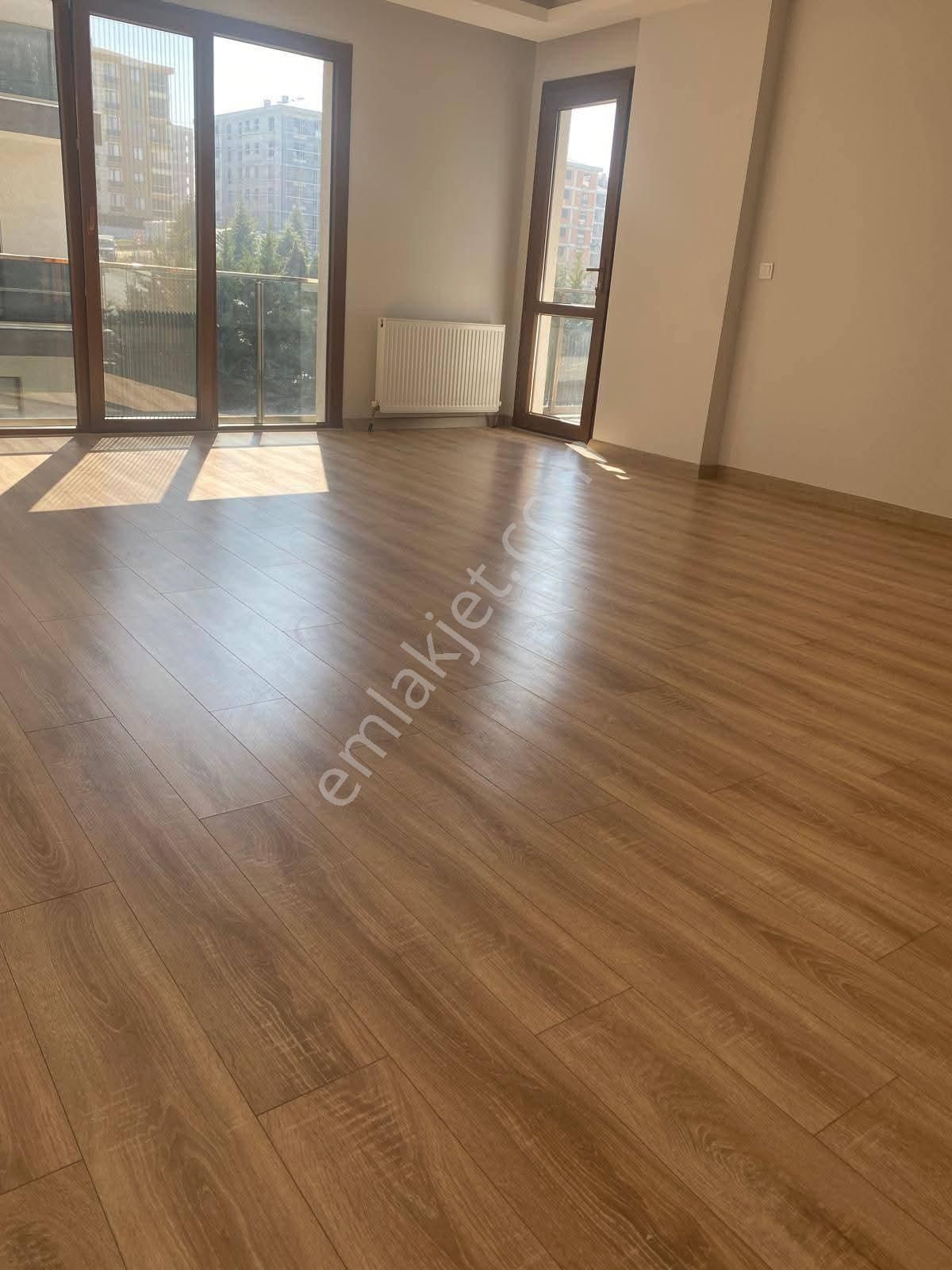 Büşra Gayrimenkulden Lüx Daire 3+1 Kat3 Site İçinde 145m2 Ebeveyin Banyolu Giyinme Odalı - Görsel 31