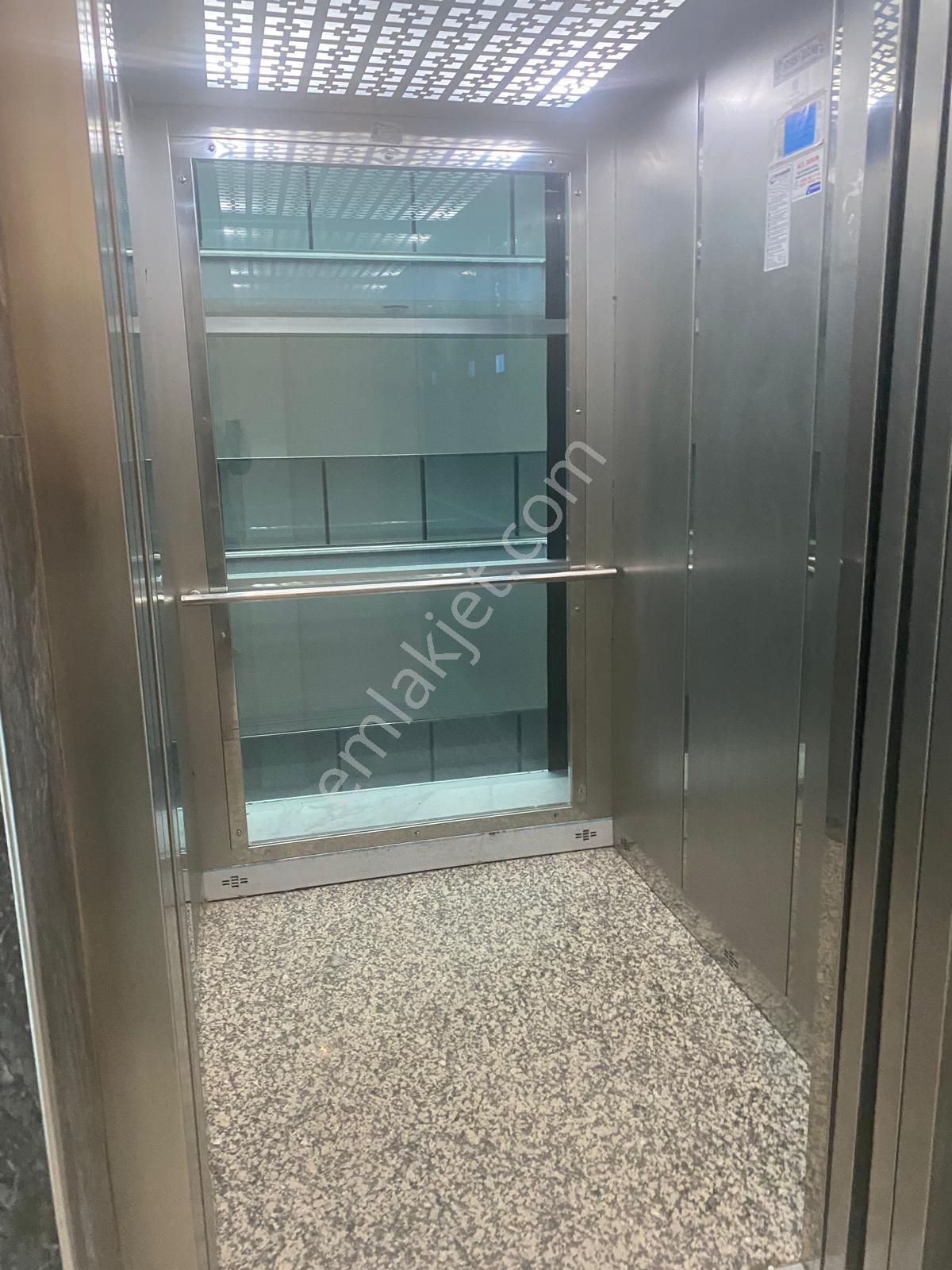 Büşra Gayrimenkulden Lüx Daire 3+1 Kat3 Site İçinde 145m2 Ebeveyin Banyolu Giyinme Odalı - Görsel 27