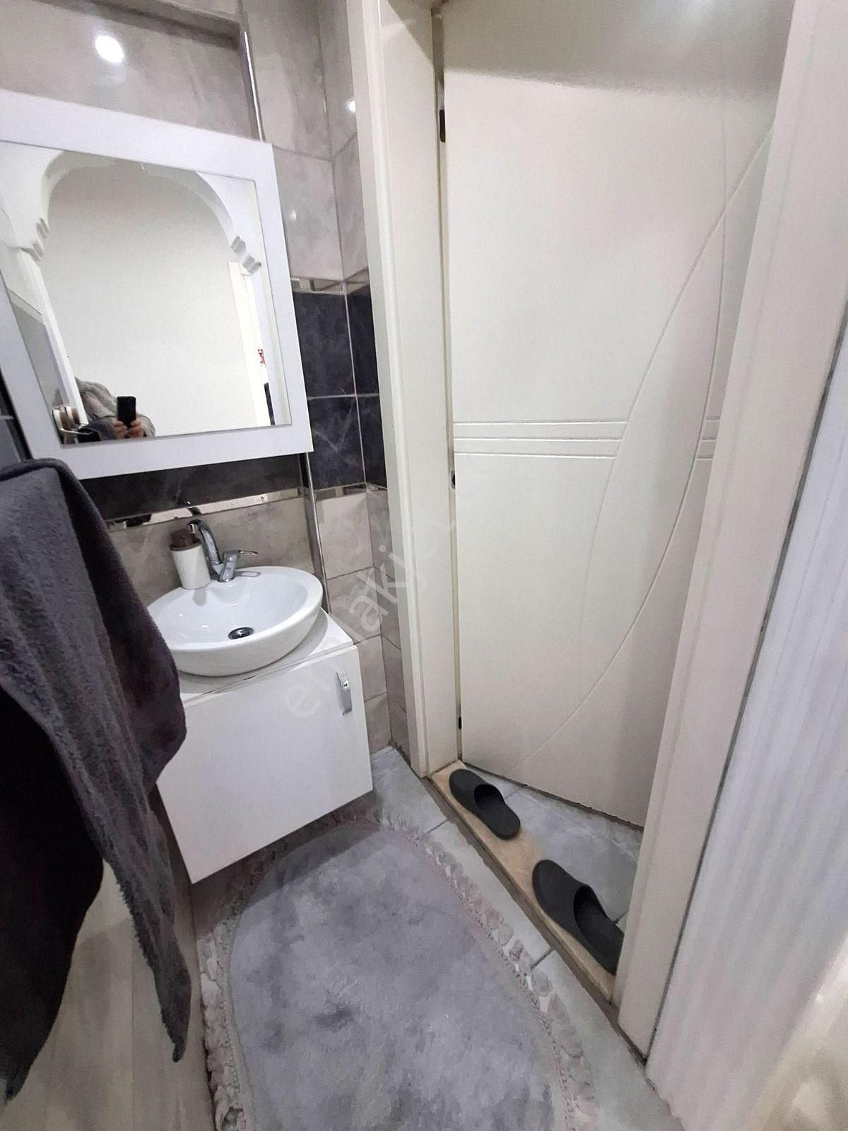 Bakırlı Mahallesinde Cuma Pazar Yakını Daıre - Görsel 9