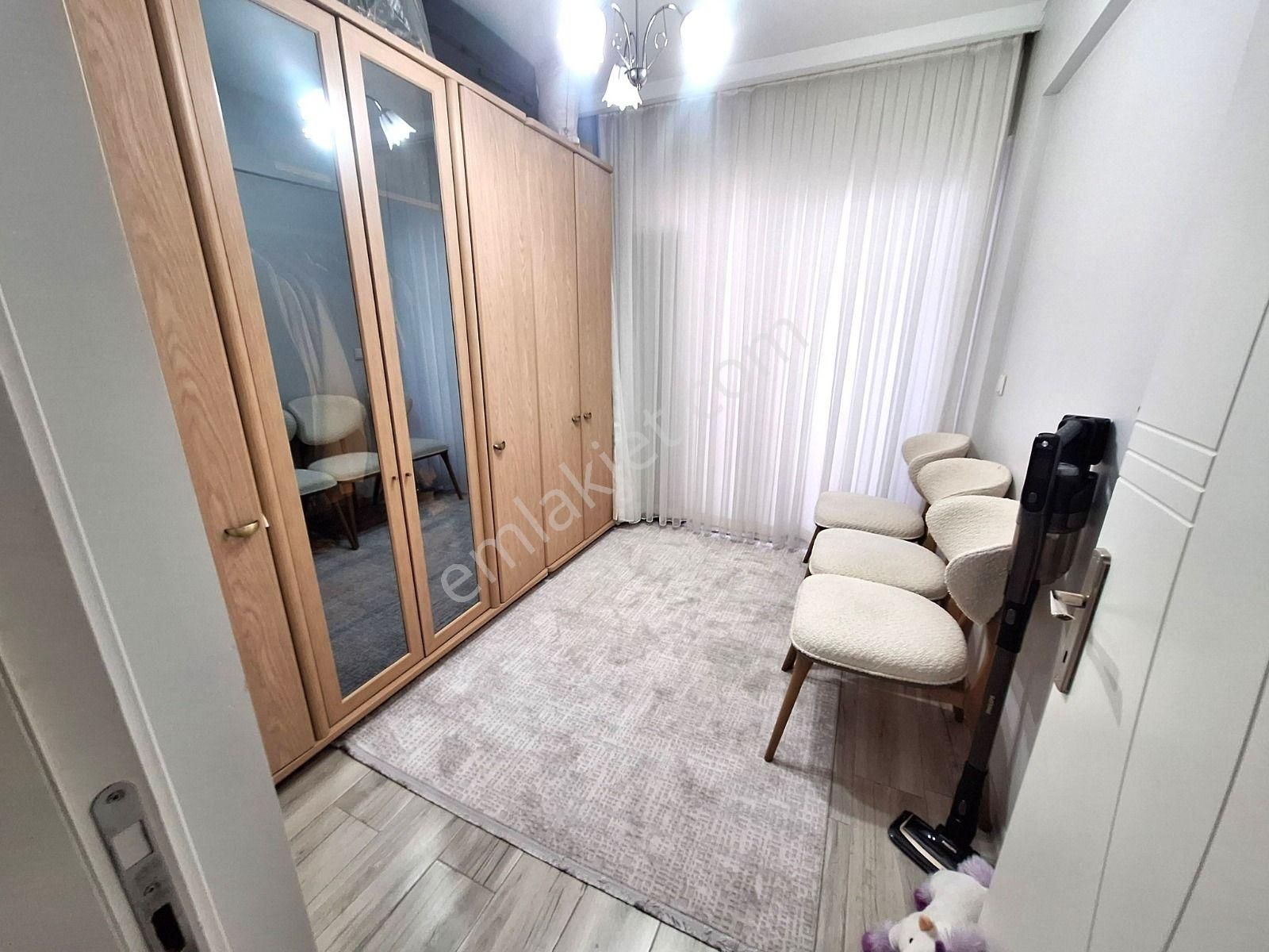 Bakırlı Mahallesinde Cuma Pazar Yakını Daıre - Görsel 7