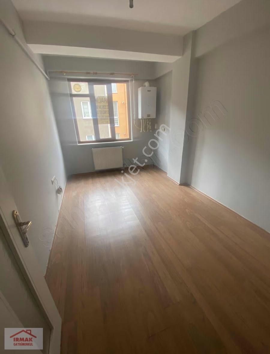 Ogü Karşısı Milli Eğitim Arkası Kiralık 1+1 Daire - Görsel 5