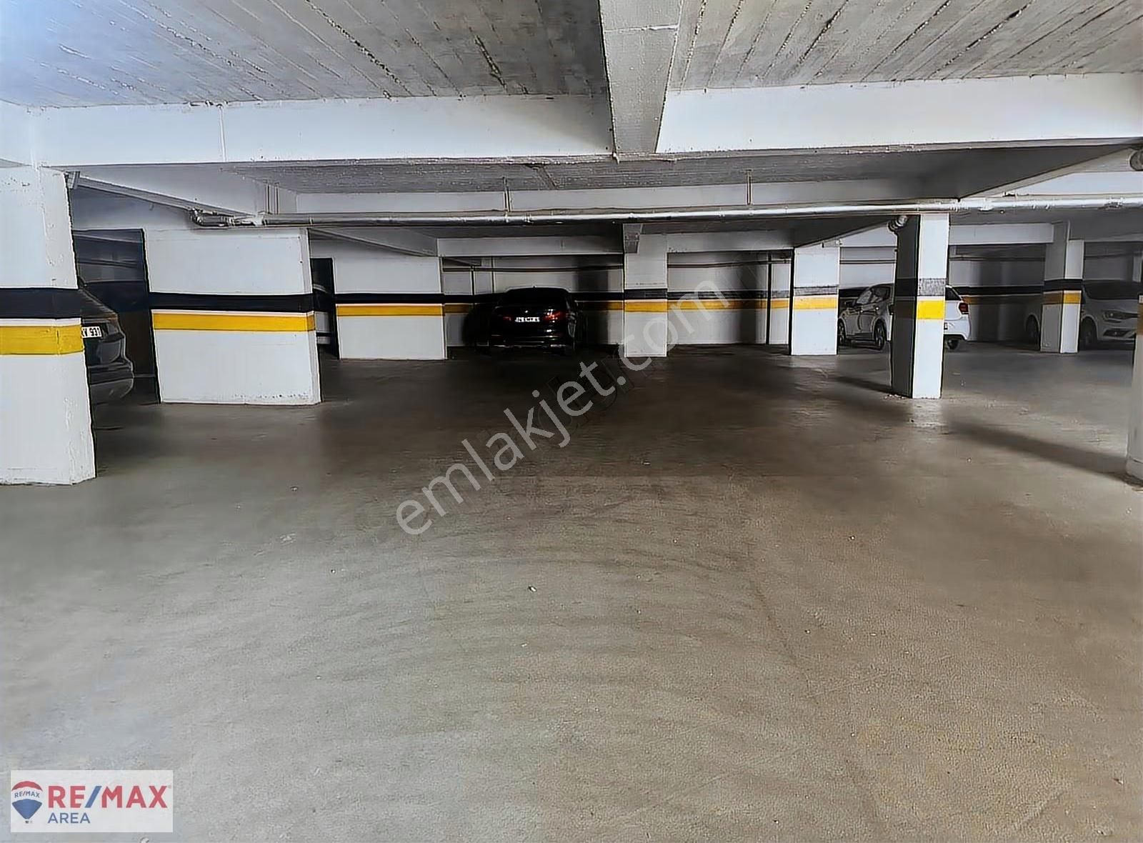 Remax Area'da Kurumsal Kullanıma Uygun 100m2 Kiralık Ofis - Görsel 21