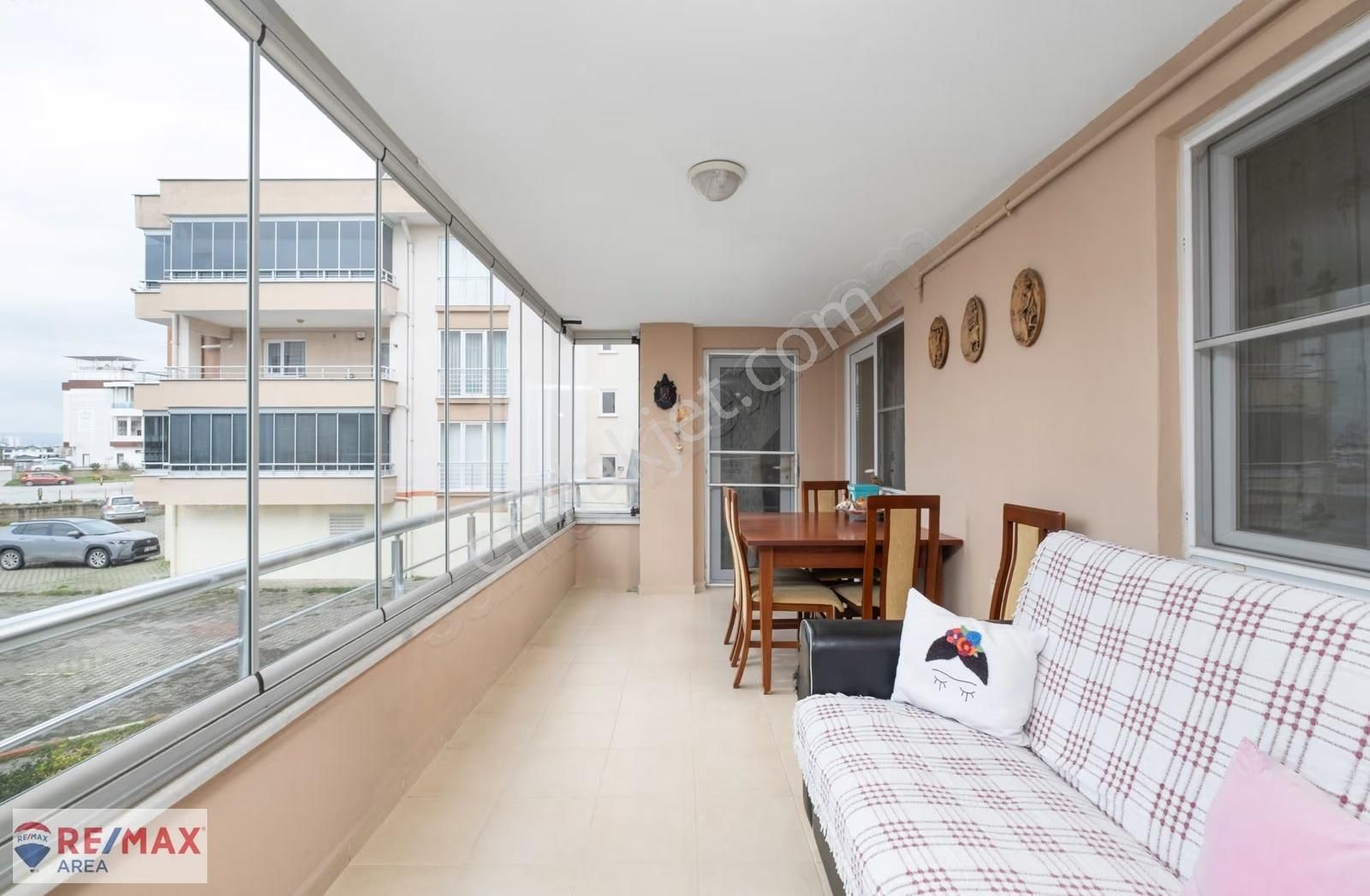 Remax Area Dan Demirci De Satılık 3+1 Geniş Köşe Daire - Görsel 18