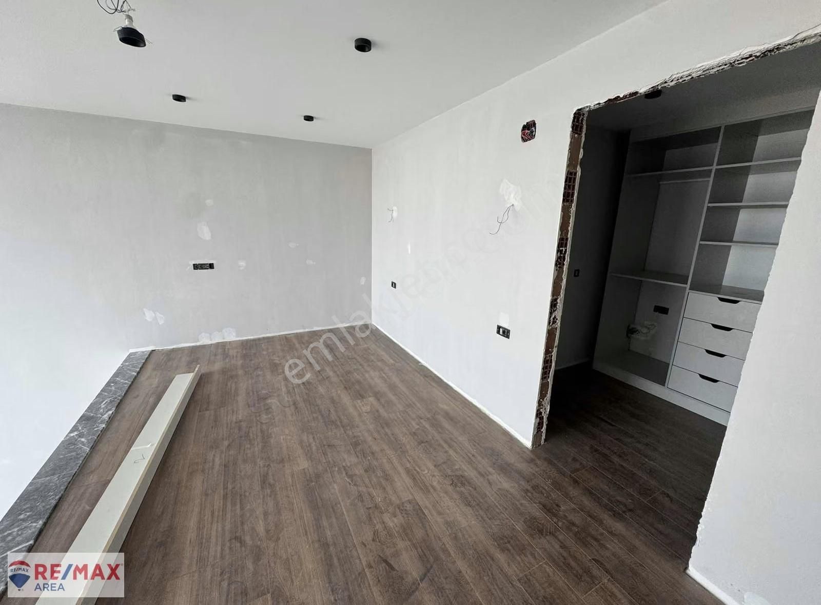 Nilüfer Gümüştepede Prestijli Konumda 1+1 Lüks Loft Villa Daire - Görsel 16