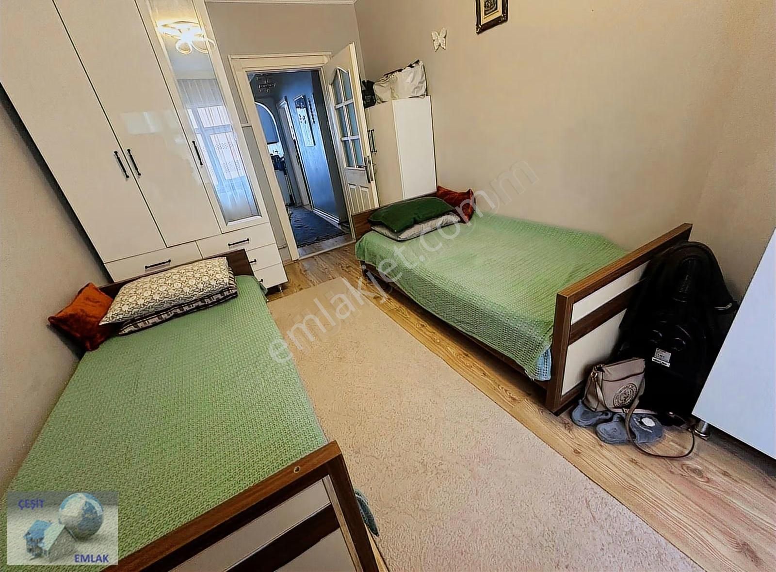 Çeşit Emlak Haznedar Mah De Ful Yapılı 2+1 100m2 Arakat Daire - Görsel 3