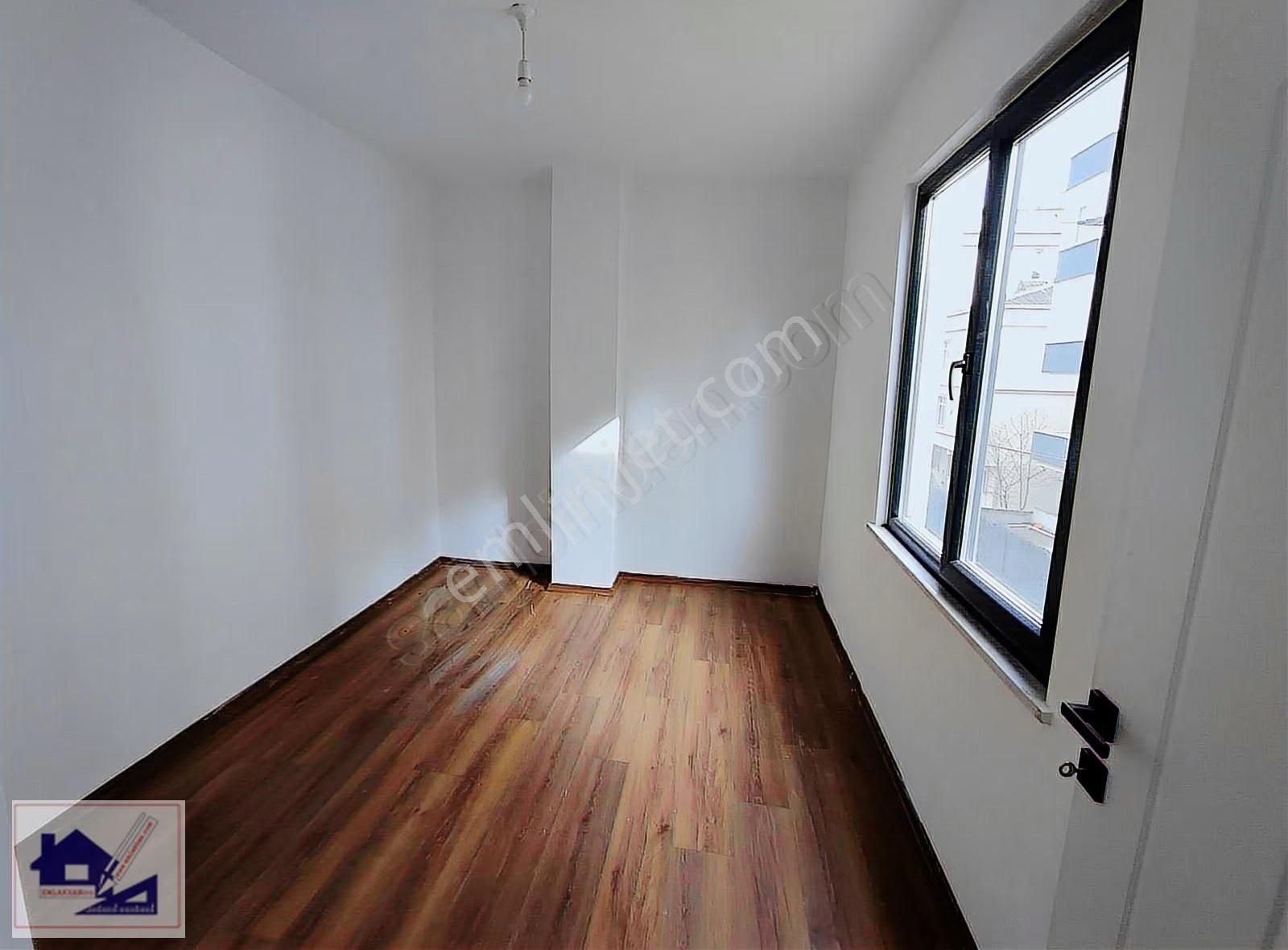 Emlakhan Gyd Fevzipaşa'da Merkezi Konumda Kiralık 1+1 Daire - Görsel 4