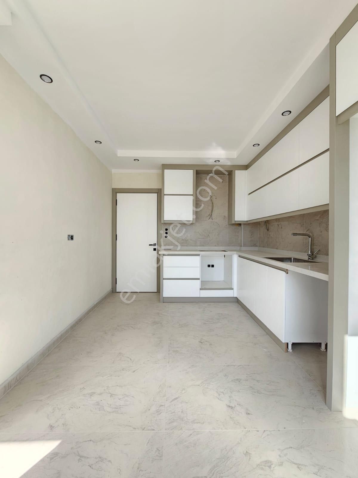 Denizli Çakmak Ta Satılık 2+1 125 M2 Ebeveyn Banyolu Lüks Daireler