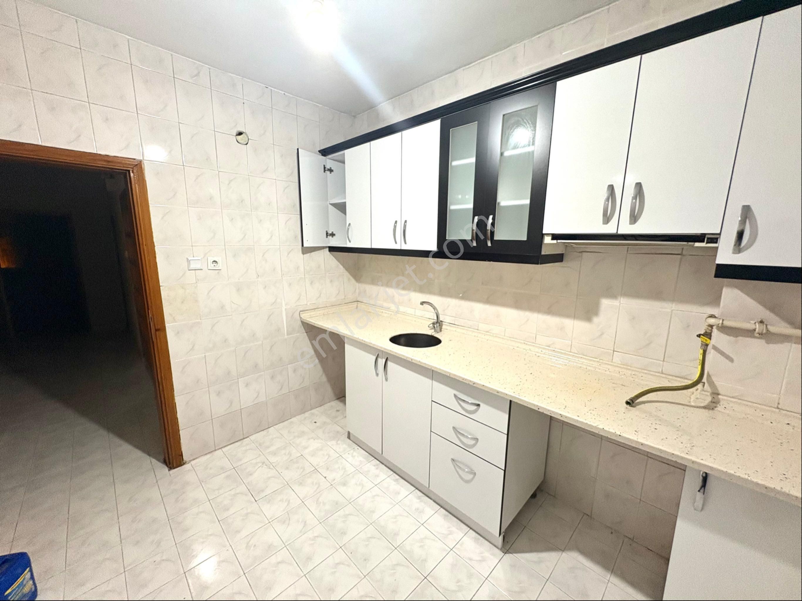 Emir Emlak’dan 3+1 2 Kat Masrafsız Temiz Daire - Görsel 4