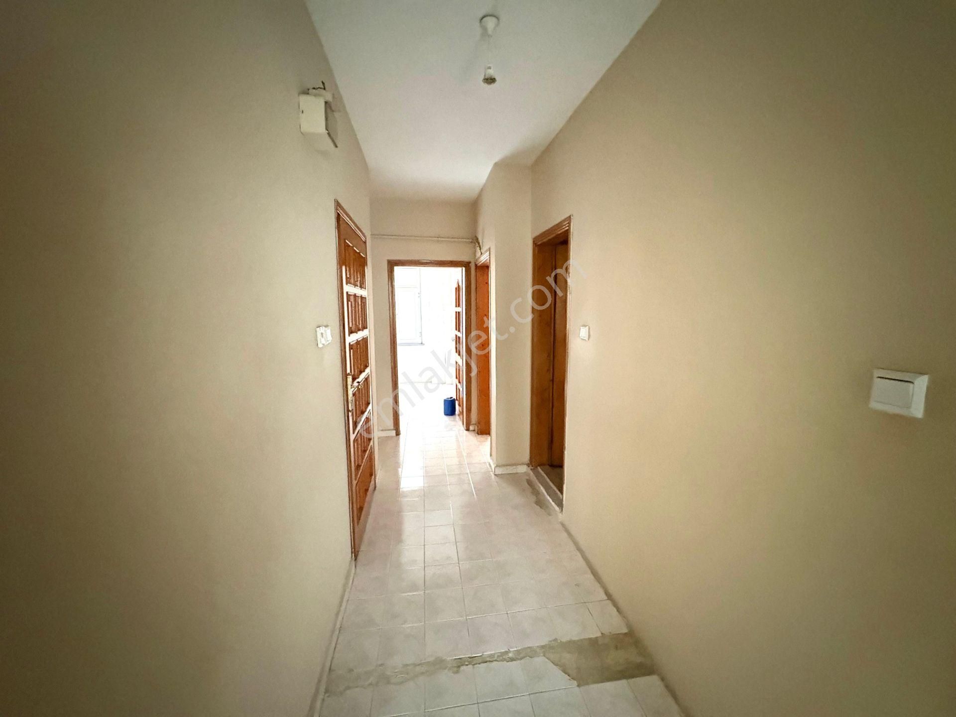 Emir Emlak’dan 3+1 2 Kat Masrafsız Temiz Daire - Görsel 11