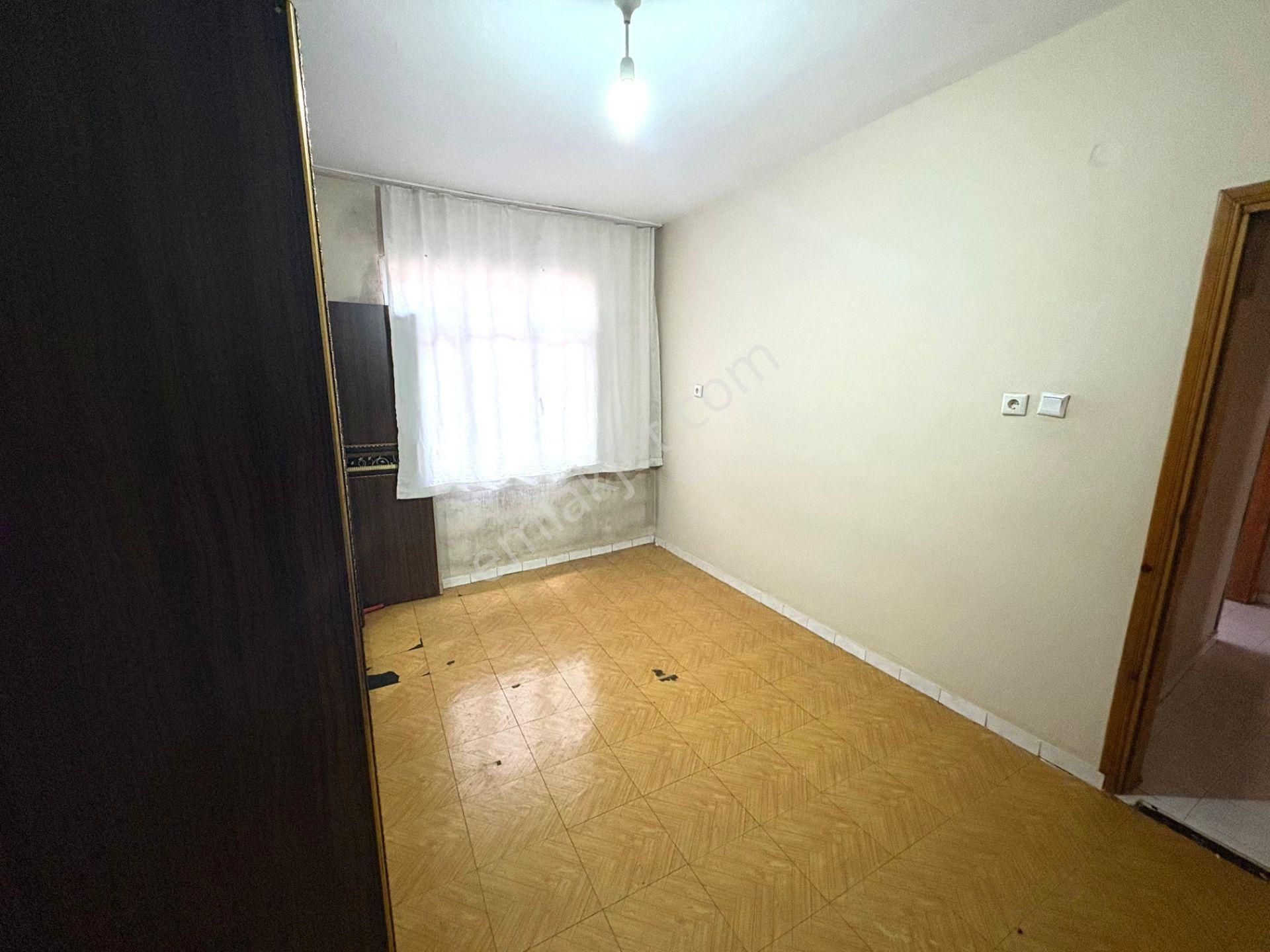 Emir Emlak’dan 3+1 2 Kat Masrafsız Temiz Daire - Görsel 15