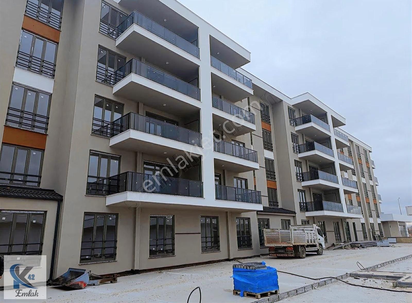 Şehir Hastanesi Yanı 2+1 Sıfır Daireler