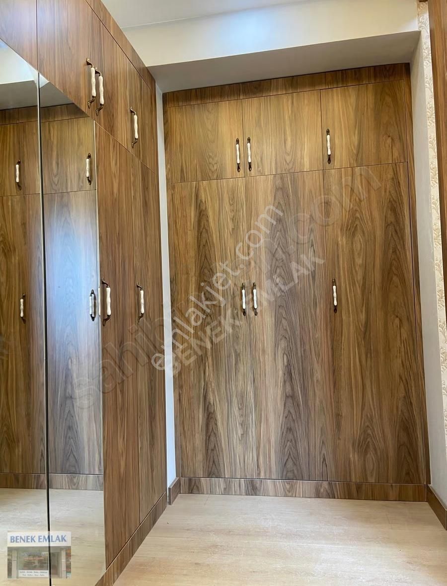 Şenevler'de Lüks Sıfır Daireler: 4+1, 200m², Site İçinde - Görsel 22