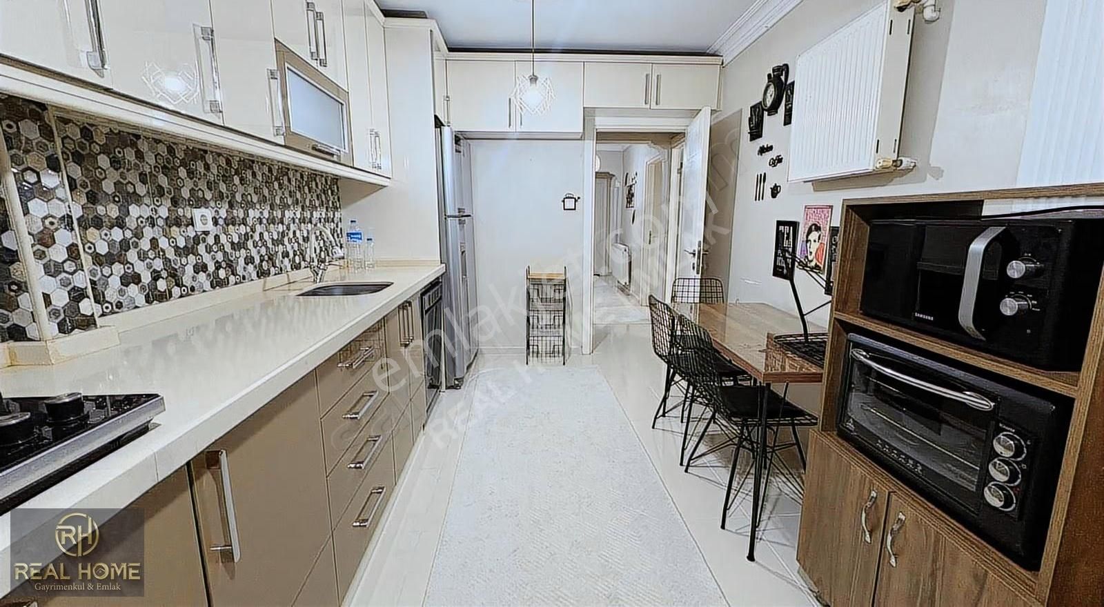 Yeşilova Mahallesi'nde Ara Kat, 2+1 Full Eşyalı Kiralık Daire - Görsel 25