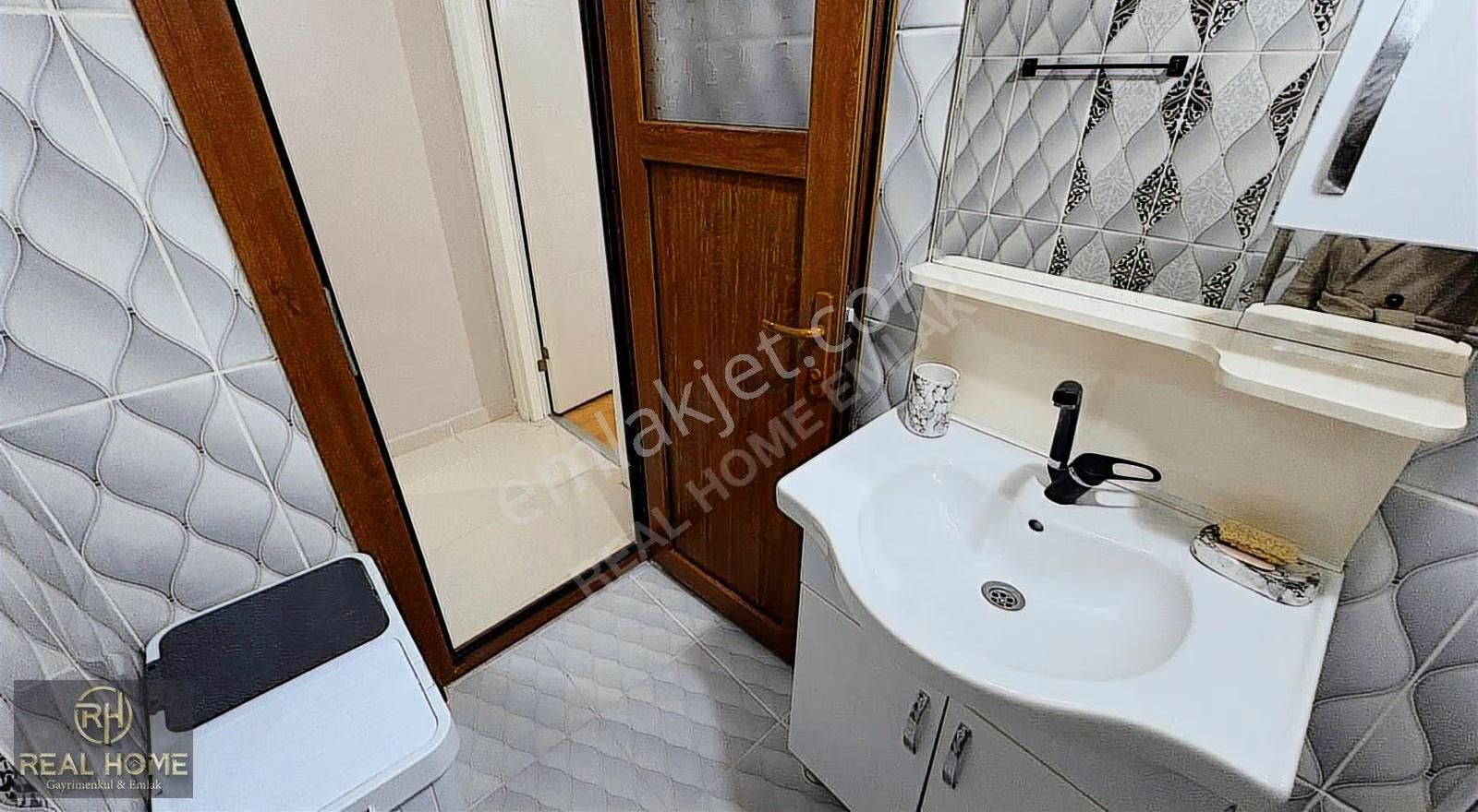 Yeşilova Mahallesi'nde Ara Kat, 2+1 Full Eşyalı Kiralık Daire - Görsel 17