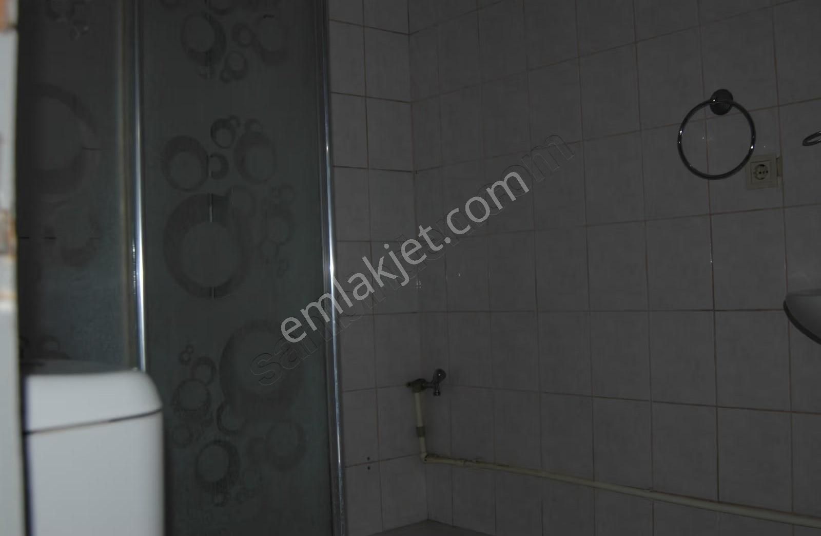 Antalya Muratpaşa Turgurt Reis Caddesi 1 Kat 135m2 25.000tl - Görsel 8