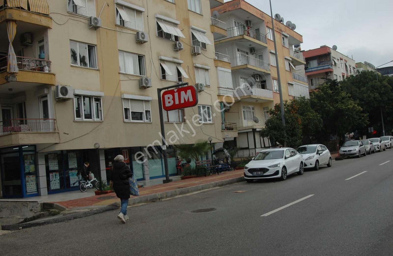 Antalya Muratpaşa Turgurt Reis Caddesi 1 Kat 135m2 25.000tl - Görsel 9