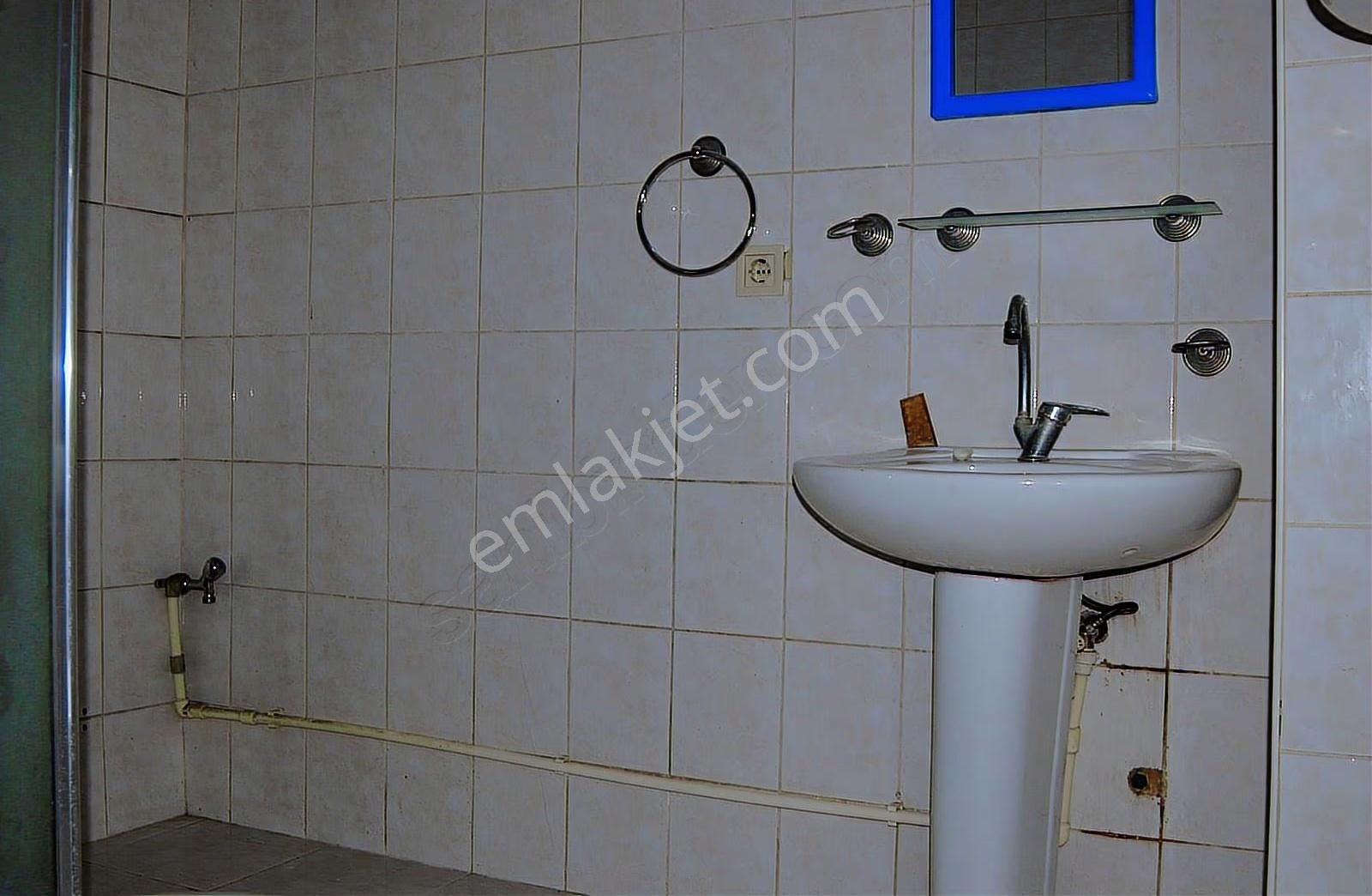 Antalya Muratpaşa Turgurt Reis Caddesi 1 Kat 135m2 25.000tl - Görsel 27