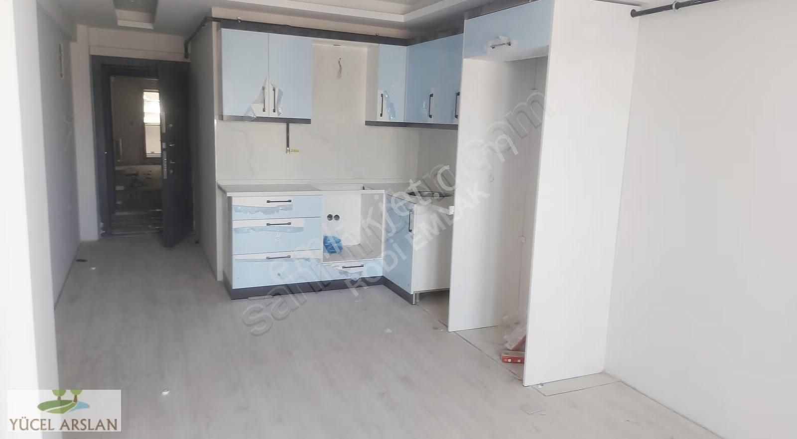 Menemen Uğur Mumcu Mah. Hastaneye Yakın Arakat Satılık 1+1 Daire - Görsel 3