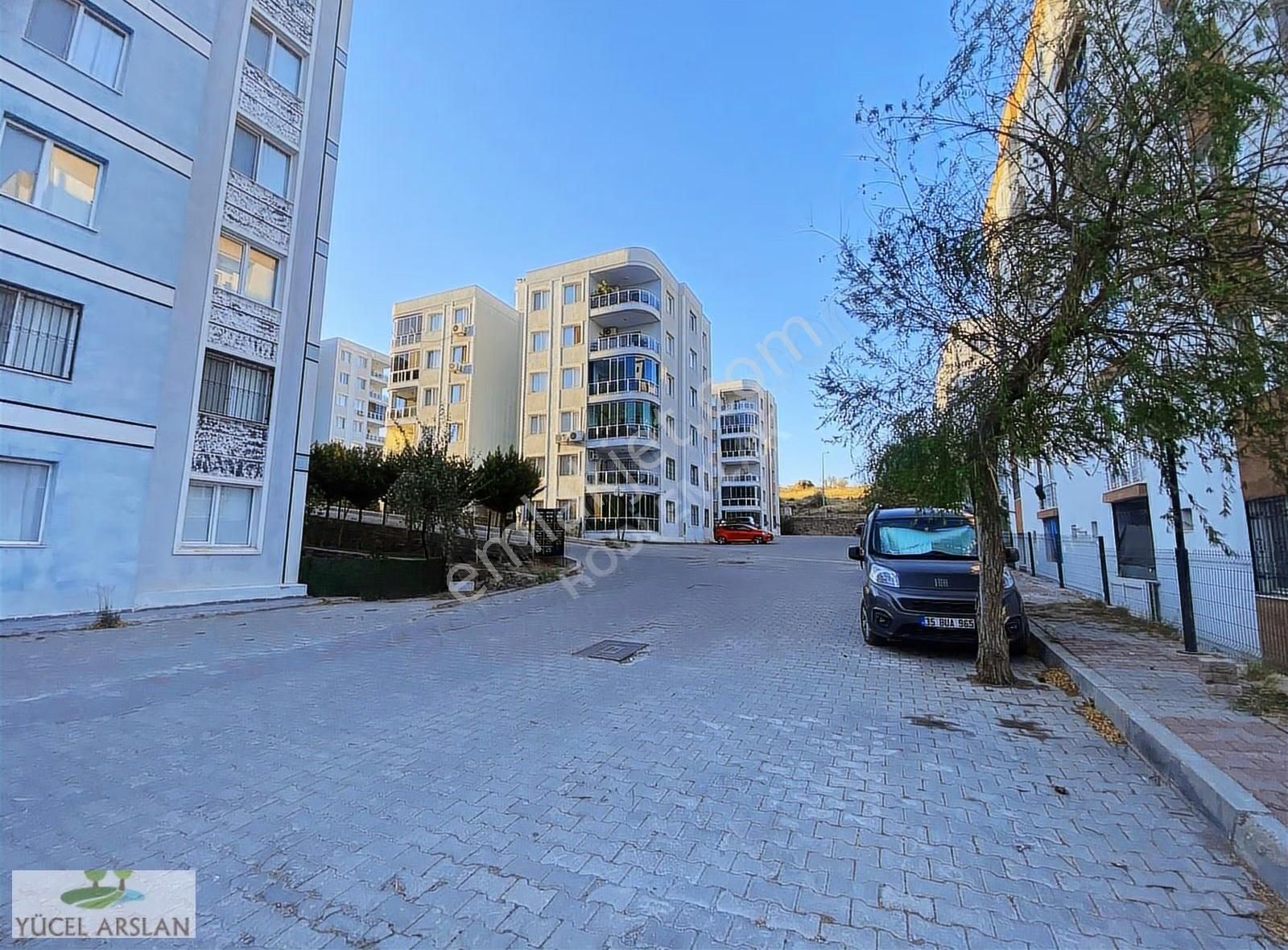 Çiğli İnönü Mah. Site İçinde Satılık 3+1 D.gazlı Asansörlü Daire - Görsel 6