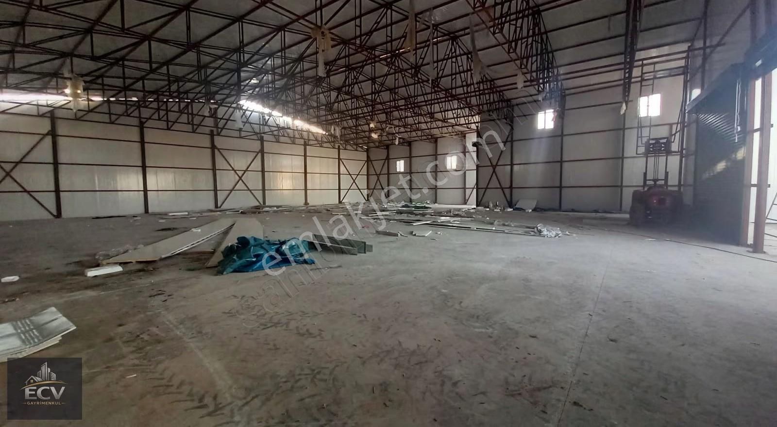 Aksu / Atatürk Mh. 850 M² Kiralık Depo - Görsel 13