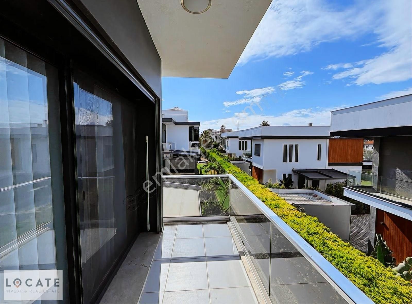 Locate'den Casamia Sitesi'nde Tam Müstakil Havuzlu Lüks Villa - Görsel 19