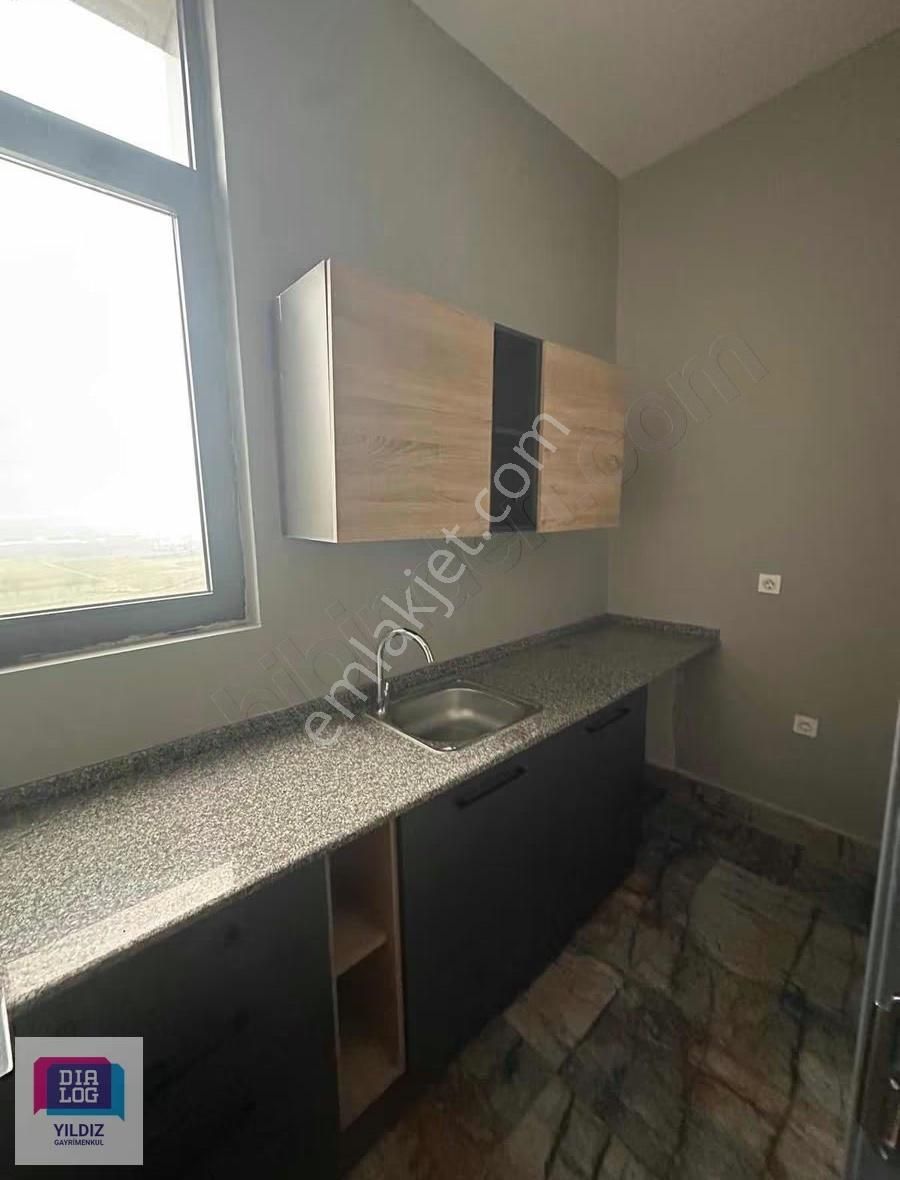 Dialog Yıldız / Çelikkanat Okumuşlar Da Balkonlu Kiralık Ofis - Görsel 3