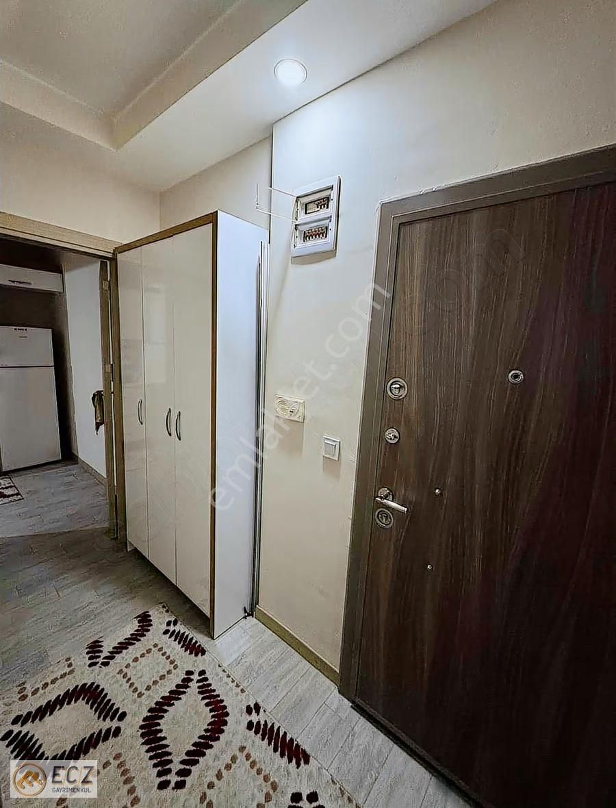 Ecz Den Satılık 1+1 Eşyalı Balkonlu Merkezi Konum Kurtuluş Mah - Görsel 15