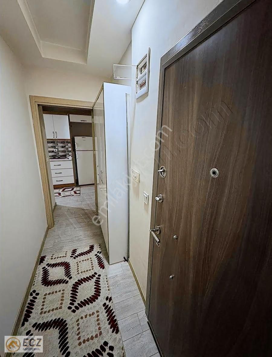 Ecz Den Satılık 1+1 Eşyalı Balkonlu Merkezi Konum Kurtuluş Mah - Görsel 14