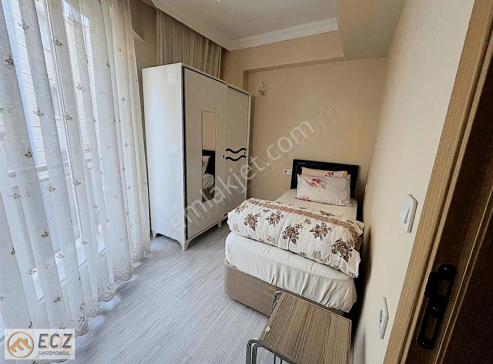 Ecz Den Satılık 1+1 Eşyalı Balkonlu Merkezi Konum Kurtuluş Mah - Görsel 10