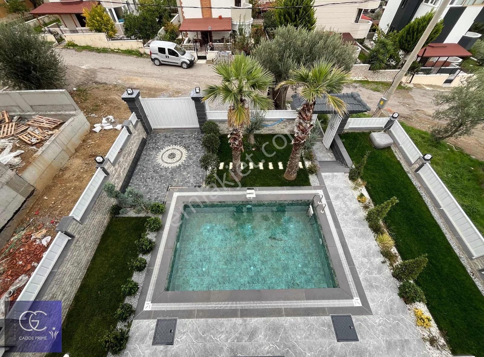 Cadde'den Tam Mustakil 5+1 Havuzlu Deniz Manzaralı Eşsiz Villa - Görsel 7