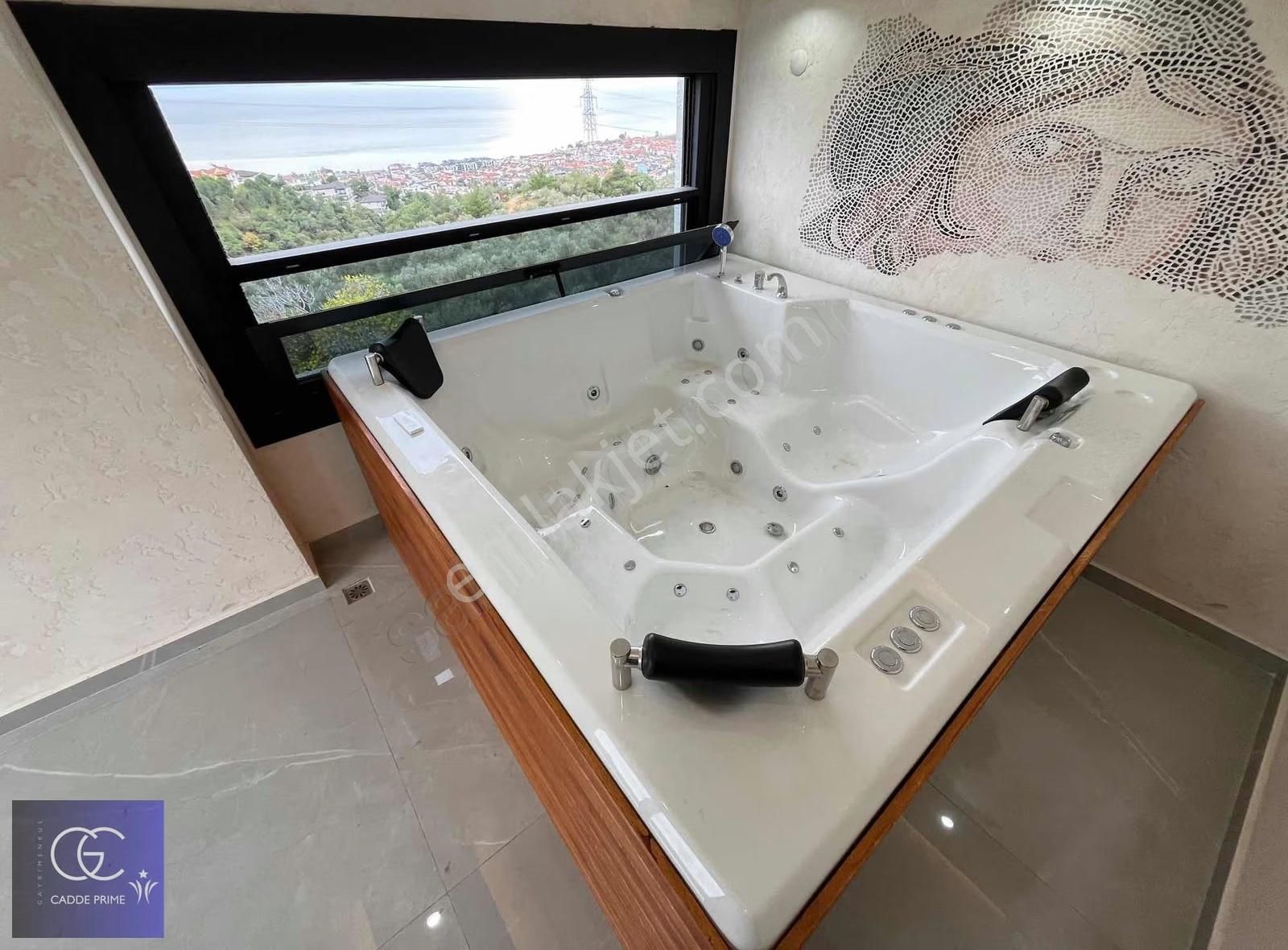 Cadde'den Tam Mustakil 5+1 Havuzlu Deniz Manzaralı Eşsiz Villa - Görsel 17