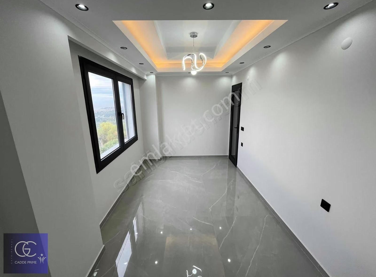Cadde'den Tam Mustakil 5+1 Havuzlu Deniz Manzaralı Eşsiz Villa - Görsel 3