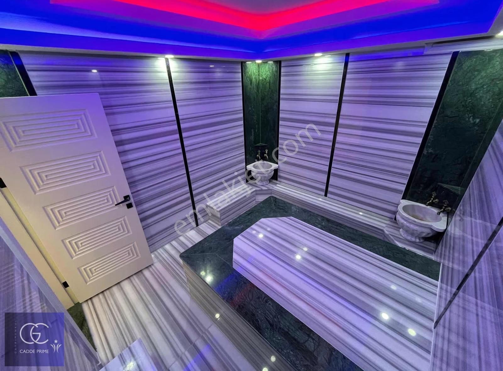 Cadde'den Tam Mustakil 5+1 Havuzlu Deniz Manzaralı Eşsiz Villa - Görsel 27