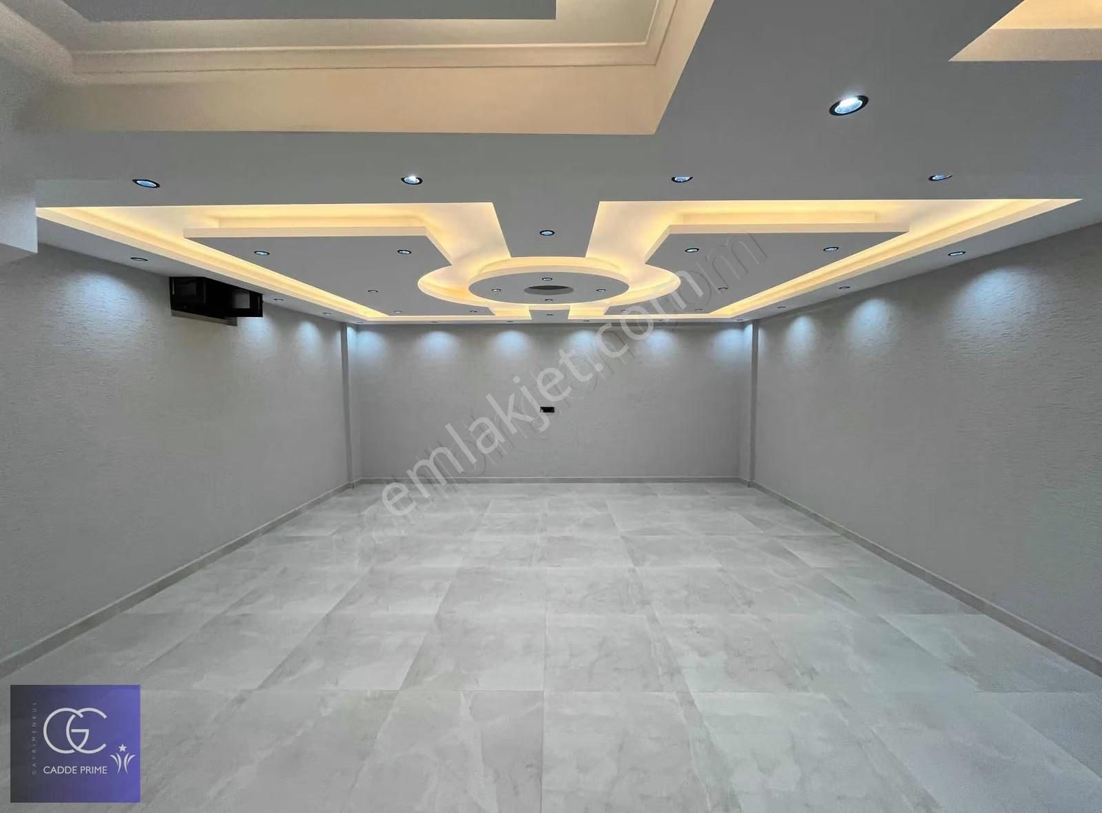 Cadde'den Tam Mustakil 5+1 Havuzlu Deniz Manzaralı Eşsiz Villa - Görsel 2