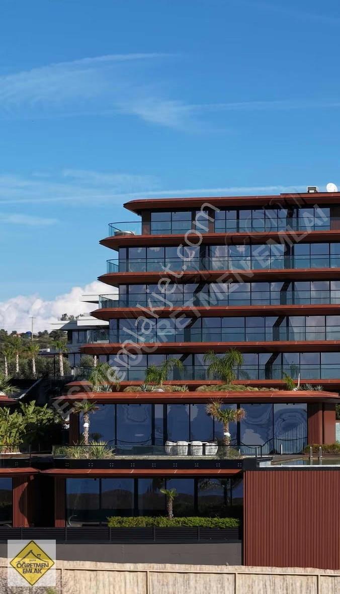 Çeşme Ayasaranda Ön Cephe Bahçe Katı Deniz Manzaralı Daire - Görsel 8