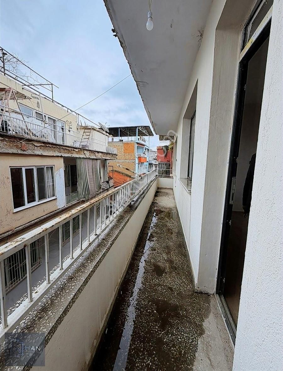 Yeni Mahallede Full Tadilatlı 2+1 Daire - Görsel 7