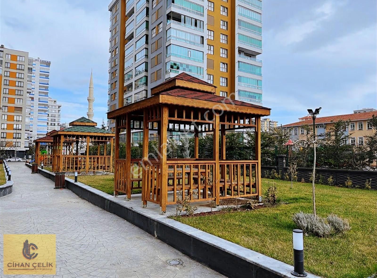 Şefikcan Meg'in 96 Sitesinde 5+1 Satılık Daire - Görsel 5