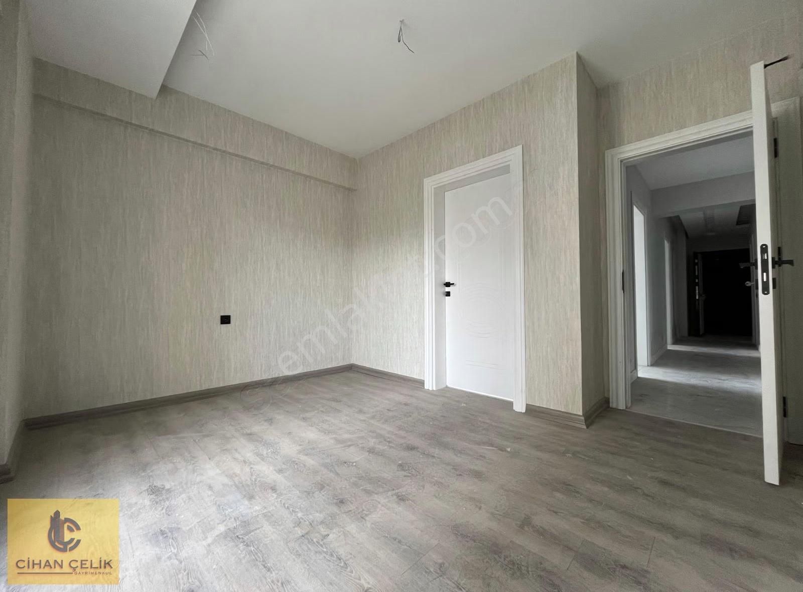 Şefikcan Meg'in 96 Sitesinde 5+1 Satılık Daire - Görsel 14