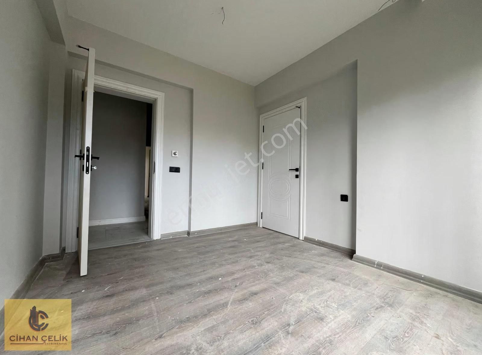 Şefikcan Meg'in 96 Sitesinde 5+1 Satılık Daire - Görsel 12