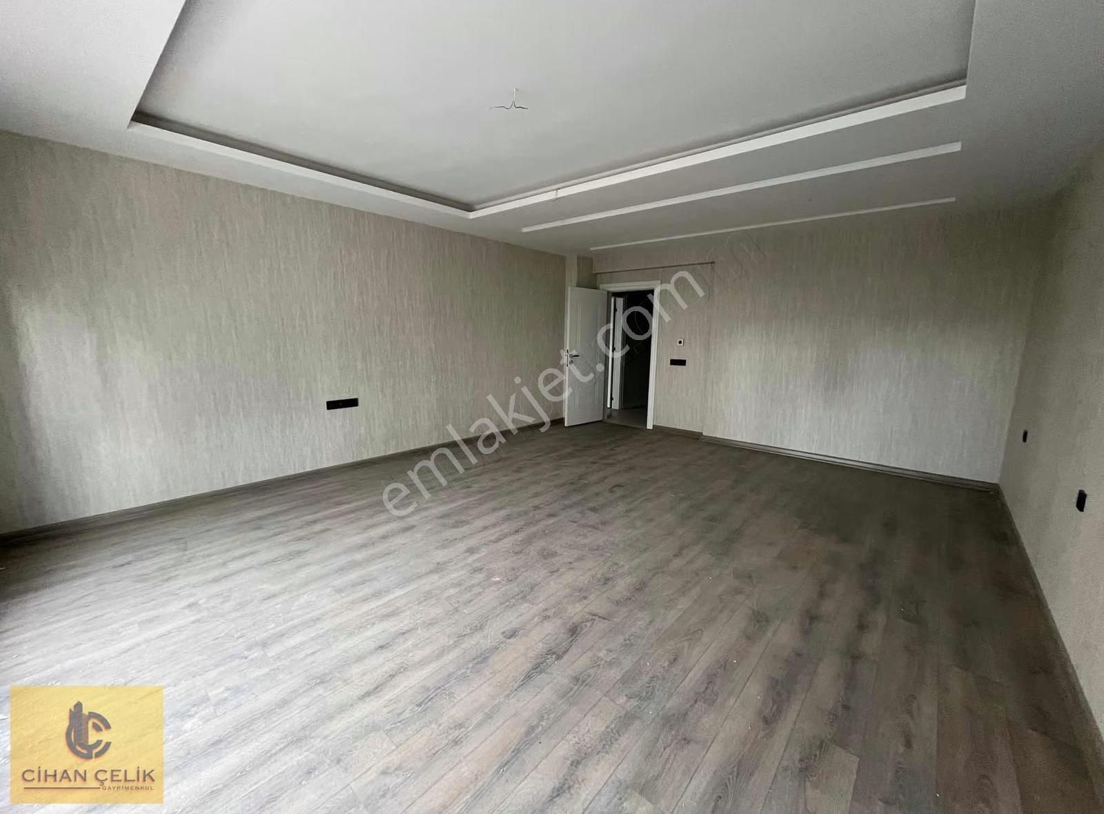 Pazartesi Tapu Şartı İle Sadece Nakit Şekertekke Caddesi 5+1 - Görsel 17