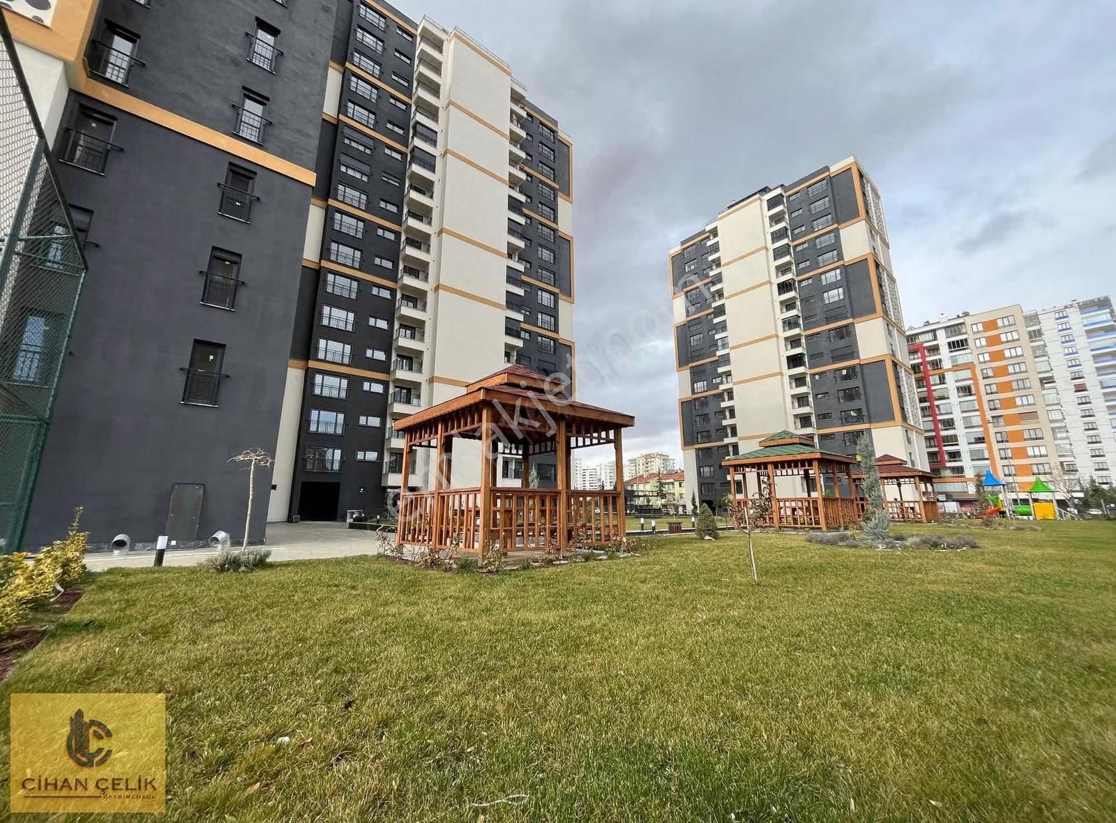 Pazartesi Tapu Şartı İle Sadece Nakit Şekertekke Caddesi 5+1 - Görsel 31