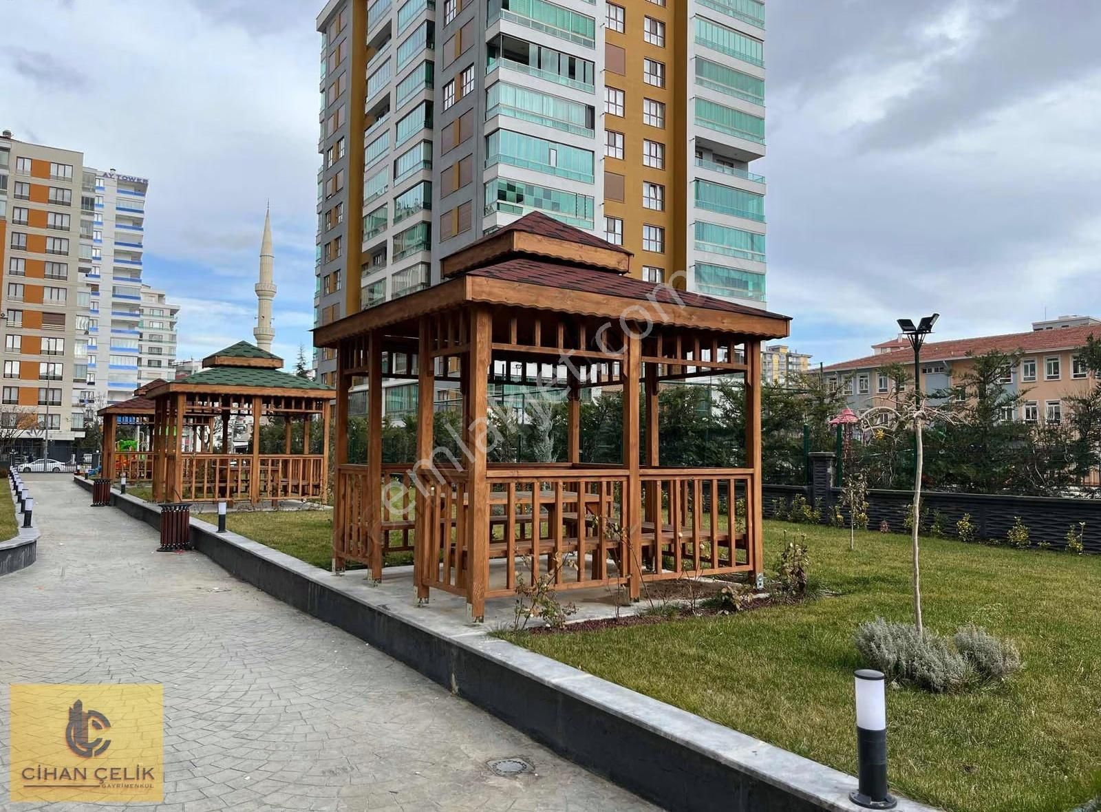 Pazartesi Tapu Şartı İle Sadece Nakit Şekertekke Caddesi 5+1 - Görsel 26