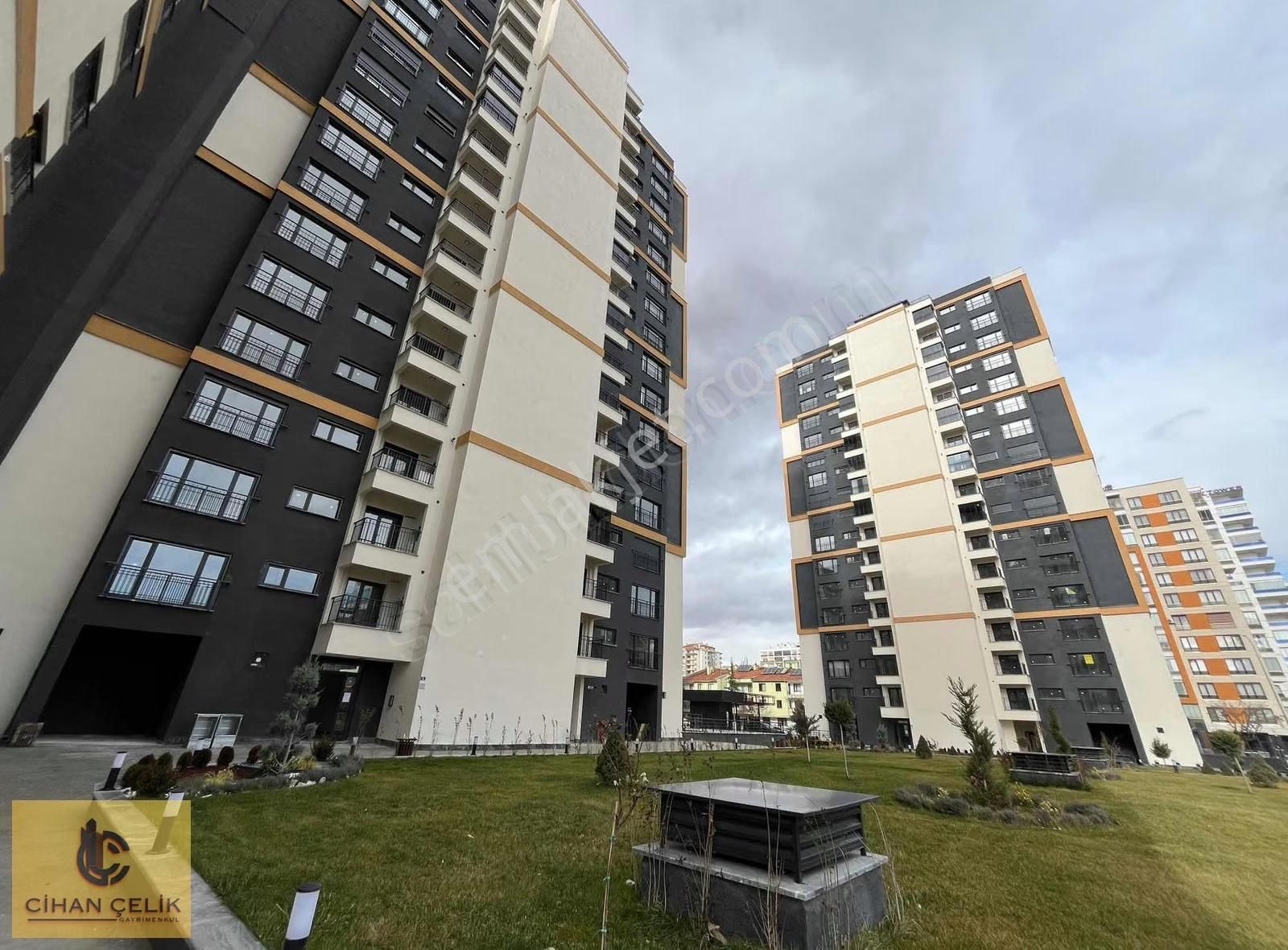 Pazartesi Tapu Şartı İle Sadece Nakit Şekertekke Caddesi 5+1 - Görsel 20