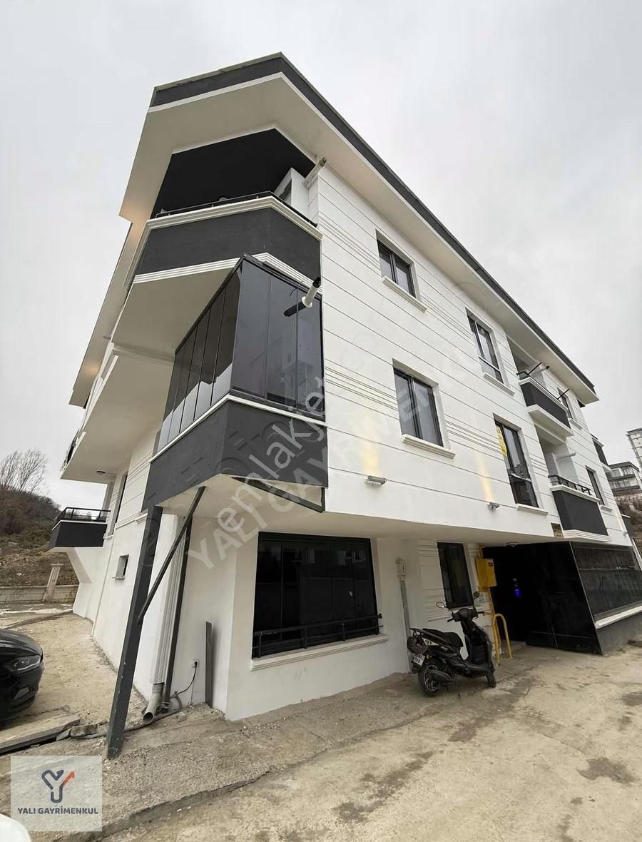 Yalı Gayrimenkul | 19 Mayıs Bulvarına Yakın Eşyalı 2+0 Daire - Görsel 2