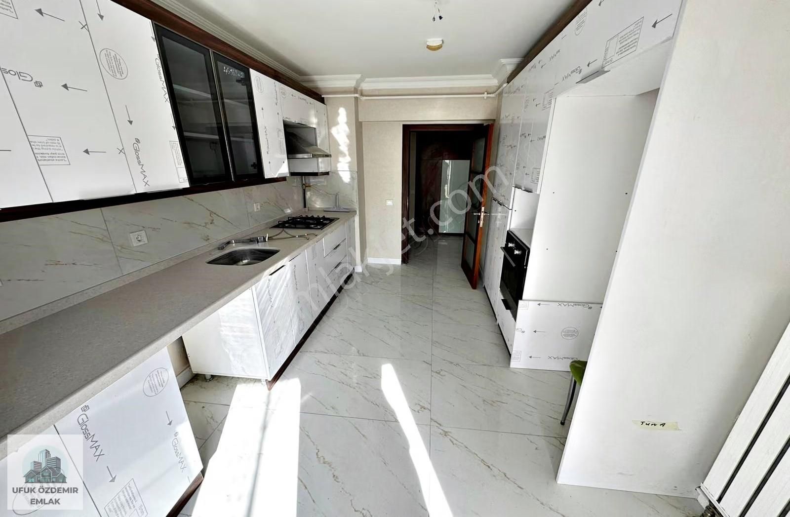 Ufuk Özdemir 'den Divan Konutlarında Full Yapılı 3+1 Daire - Görsel 6