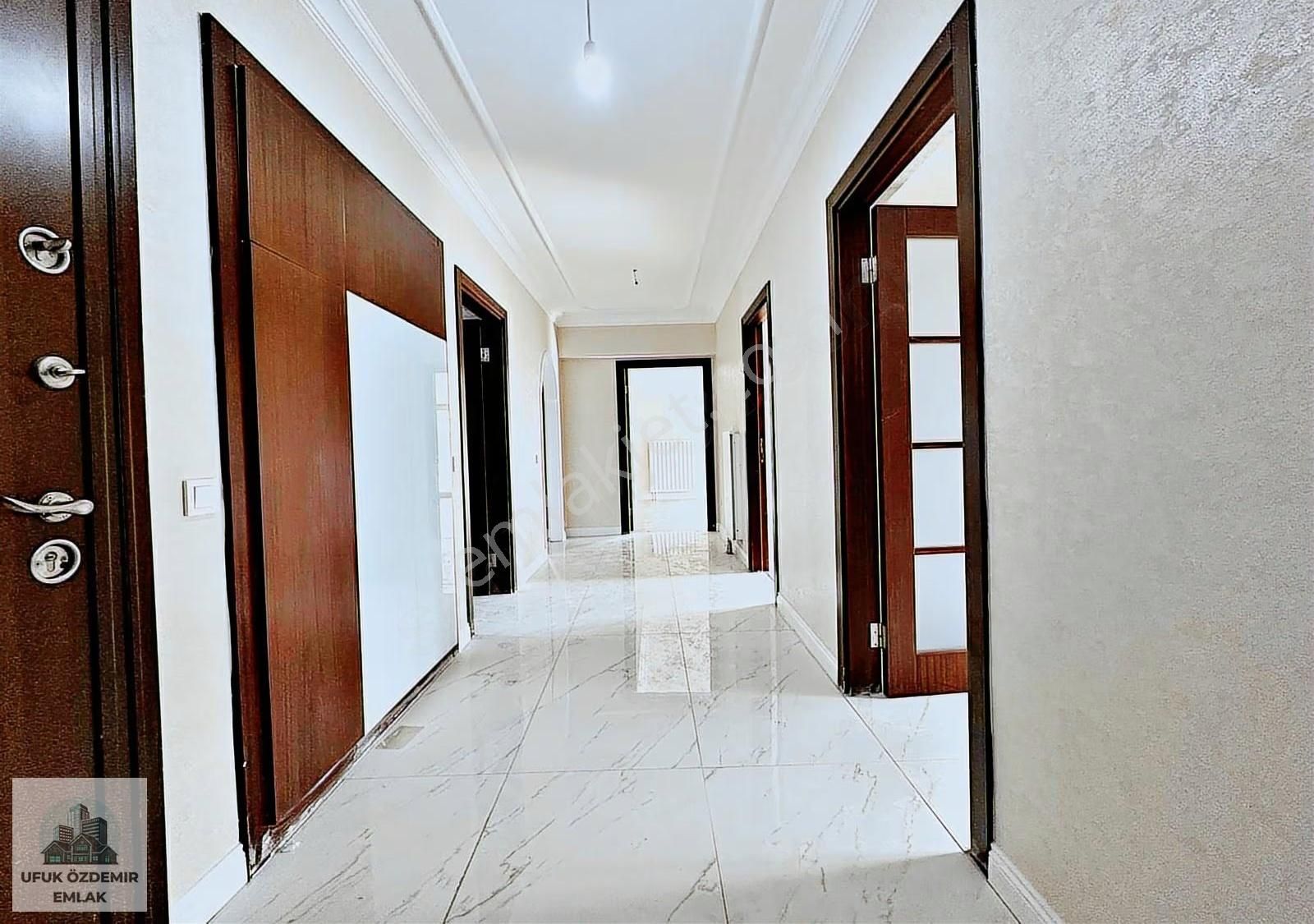 Ufuk Özdemir 'den Divan Konutlarında Full Yapılı 3+1 Daire - Görsel 14