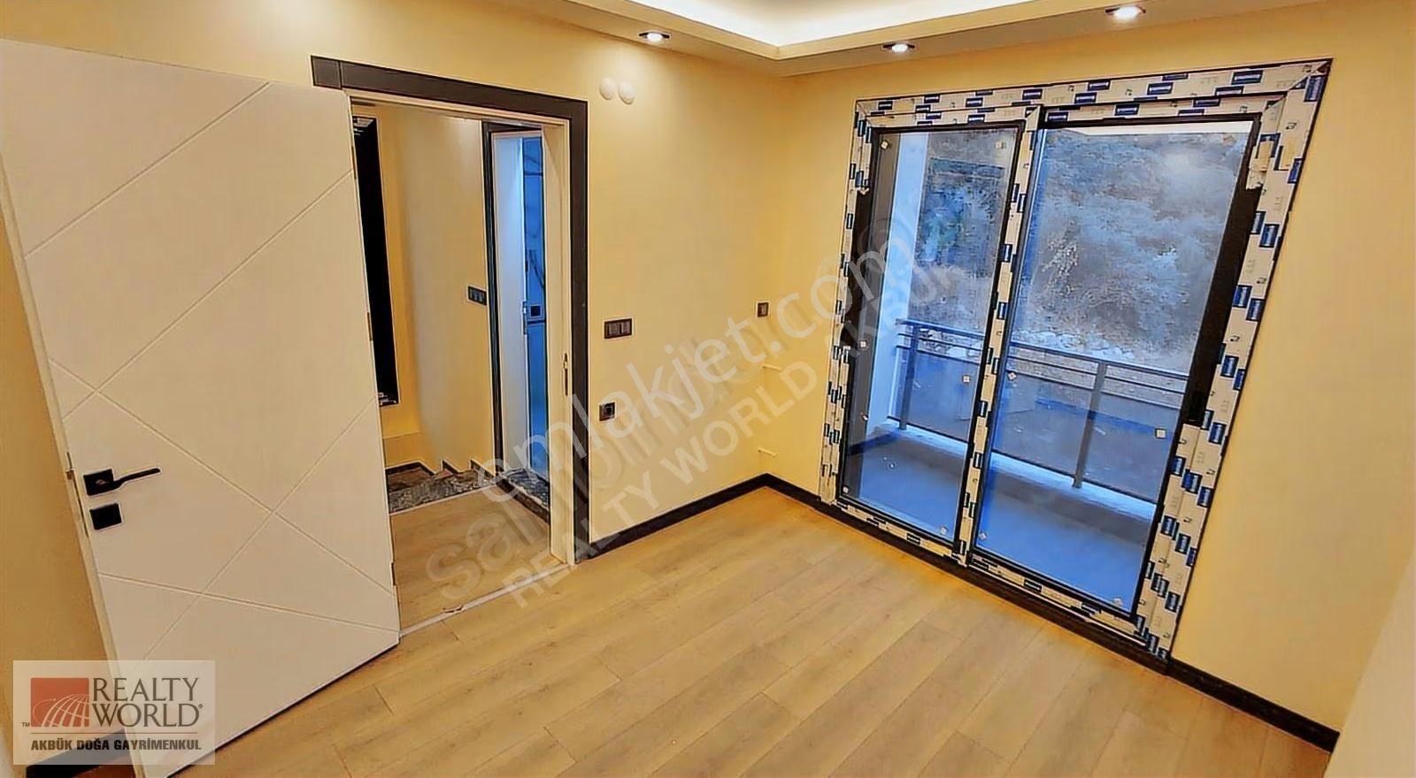 Didim Akbük'te Deniz Manzaralı Havuzlu Müstakil Villa - Görsel 19