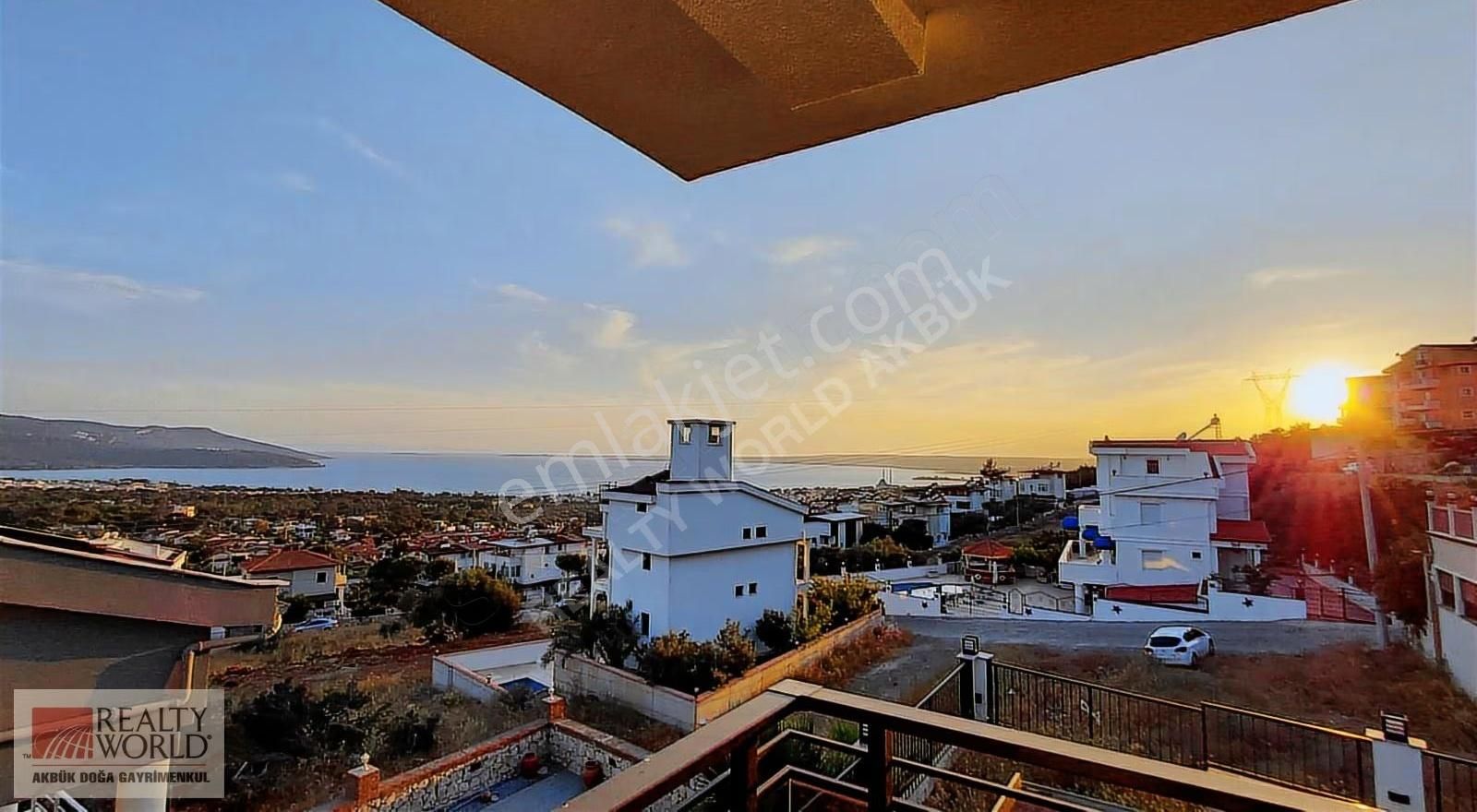 Didim Akbük'te Deniz Manzaralı Havuzlu Müstakil Villa - Görsel 30