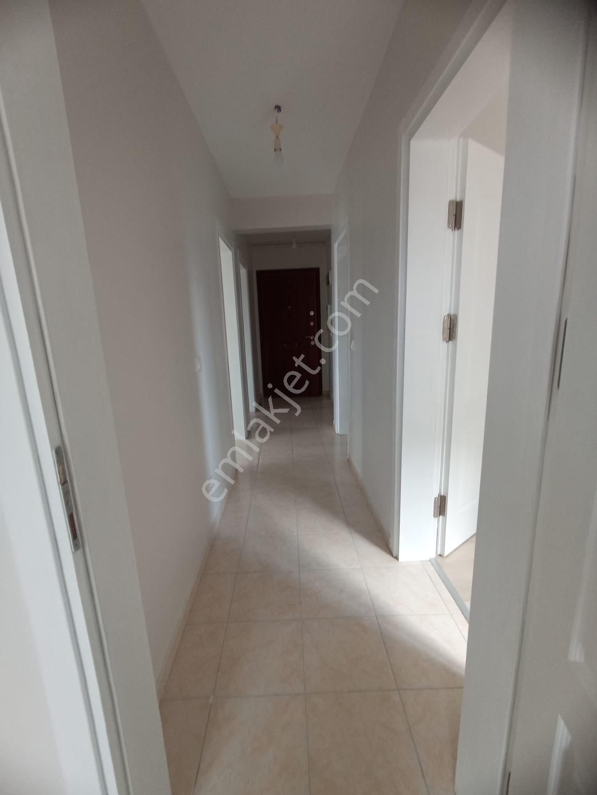 Büşra Gayrimenkulden Kiptaş 2 Sitesinde Satılık Daire 75m2 2+1 Kat 9 - Görsel 8